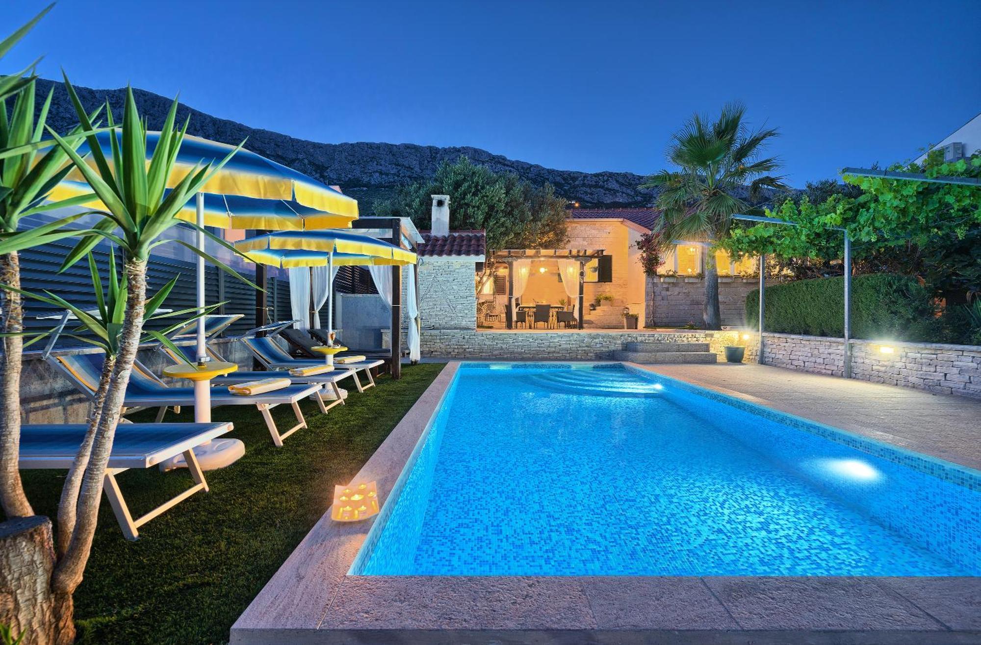 Villa Antea Kastela Exterior photo